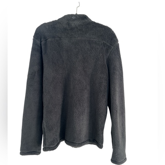 Vineyard Vines Women’s Gray Sherpa 1/4 zip Pullover Size Large - Picture 7 of 7